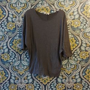 Grey Top with 3/4 sleeves